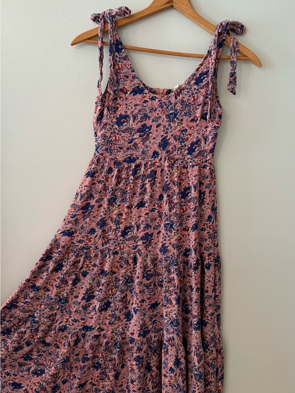 Altar’d State Tie-Shoulder Pink Printed Dress